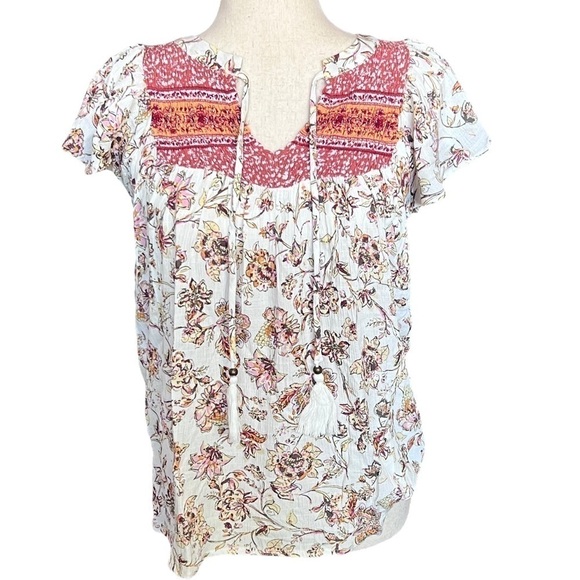 Maurices Flutter Sleeve Peasant-Style Blouse. Size: Small - Picture 1 of 12